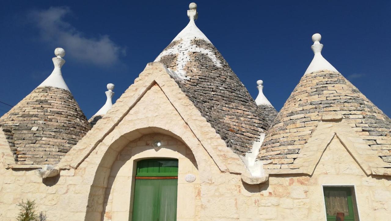 Trullo Le Tre Sorelle Cisternino Εξωτερικό φωτογραφία