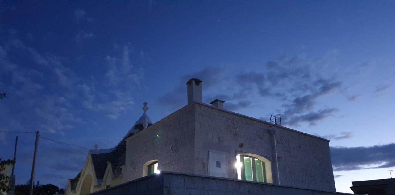 Trullo Le Tre Sorelle Cisternino Εξωτερικό φωτογραφία