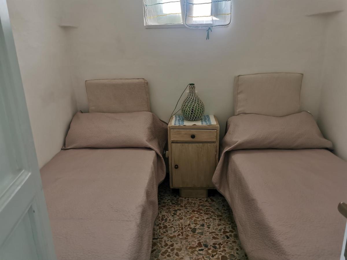 Trullo Le Tre Sorelle Cisternino Εξωτερικό φωτογραφία