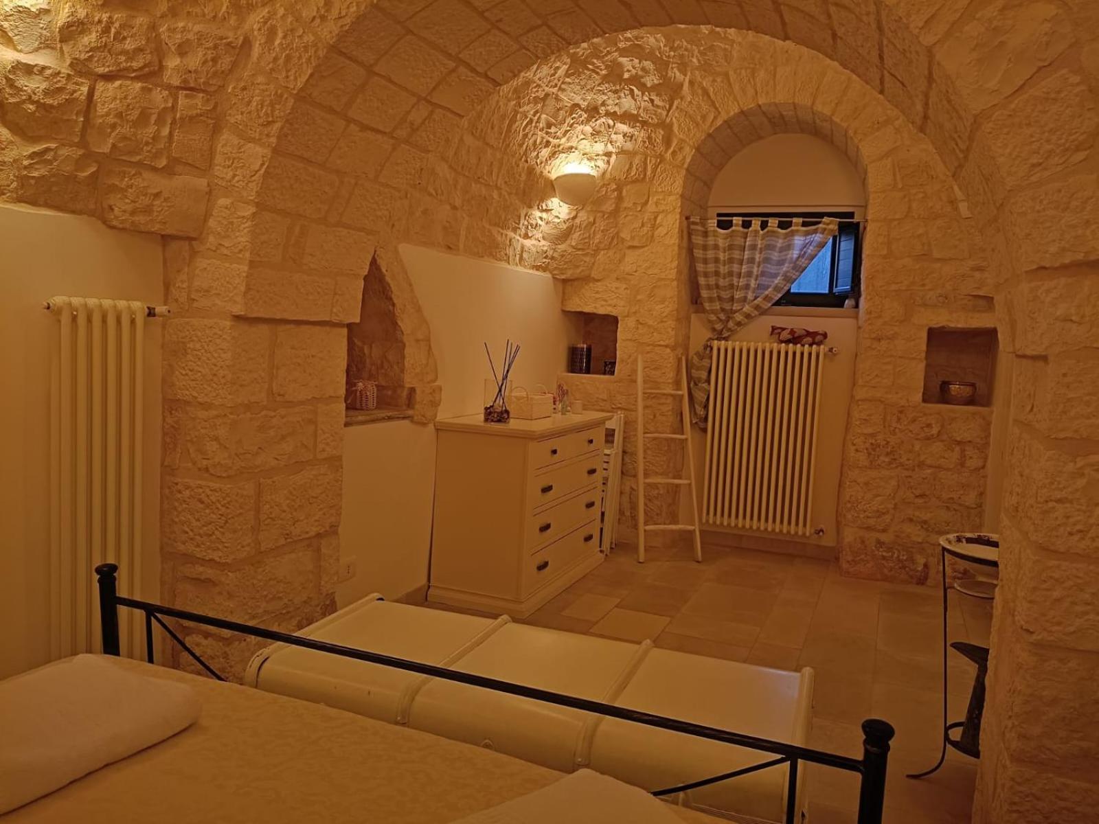 Trullo Le Tre Sorelle Cisternino Εξωτερικό φωτογραφία