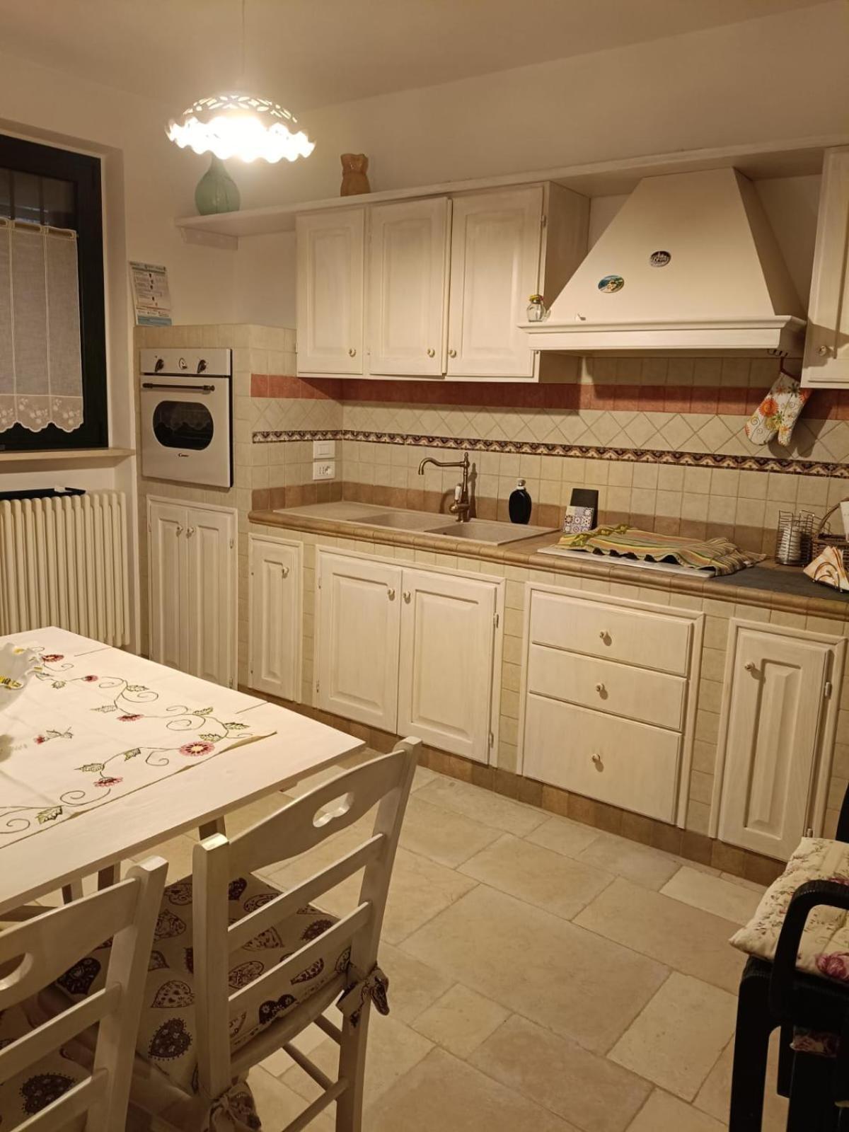 Trullo Le Tre Sorelle Cisternino Εξωτερικό φωτογραφία