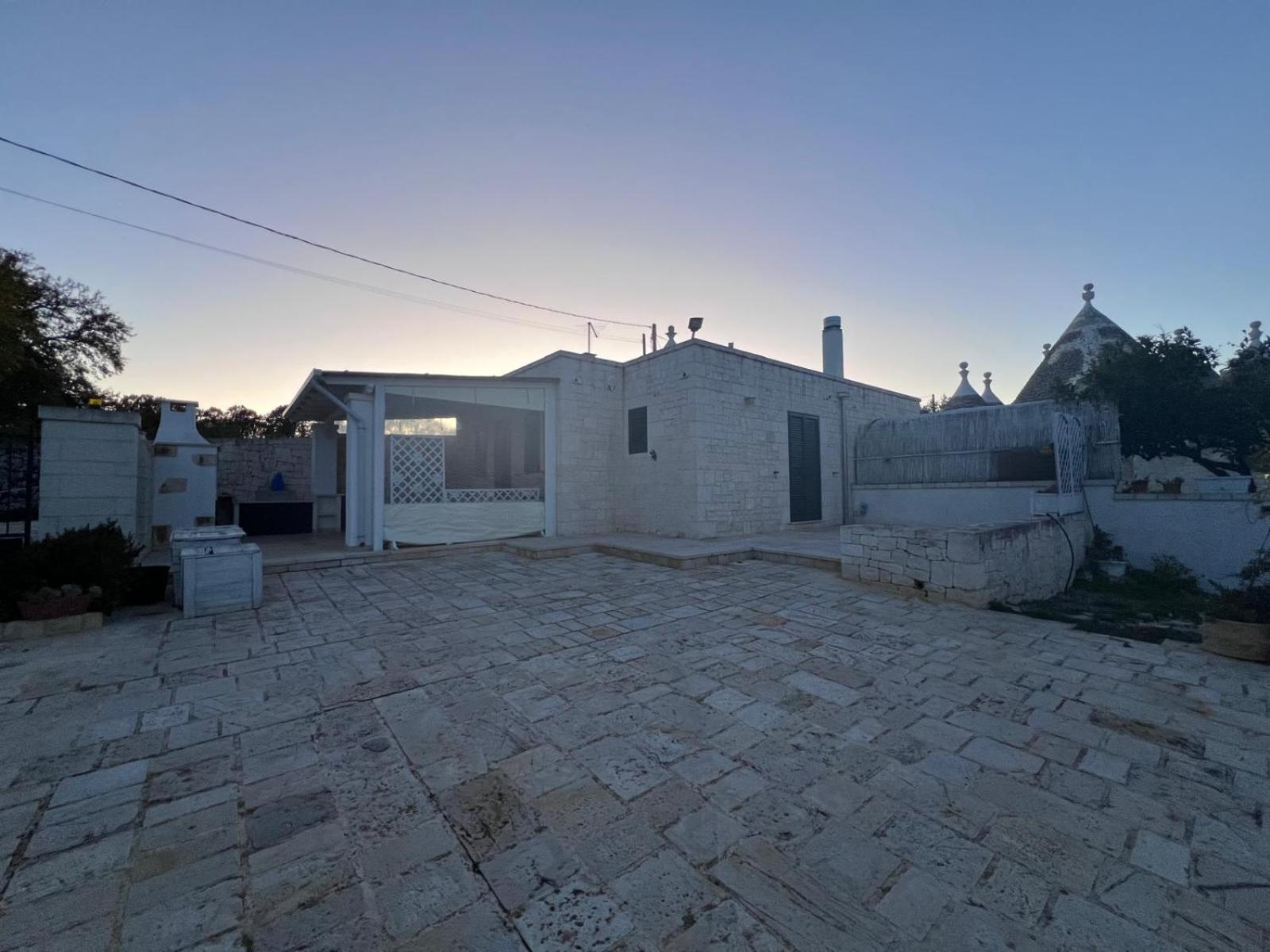 Trullo Le Tre Sorelle Cisternino Εξωτερικό φωτογραφία